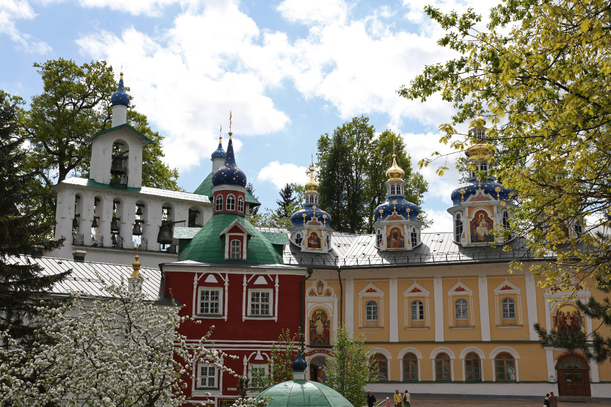 Свято-Успенский Псково-Печерский Монастырь – Holy Dormition Pskov Monastery of the Caves